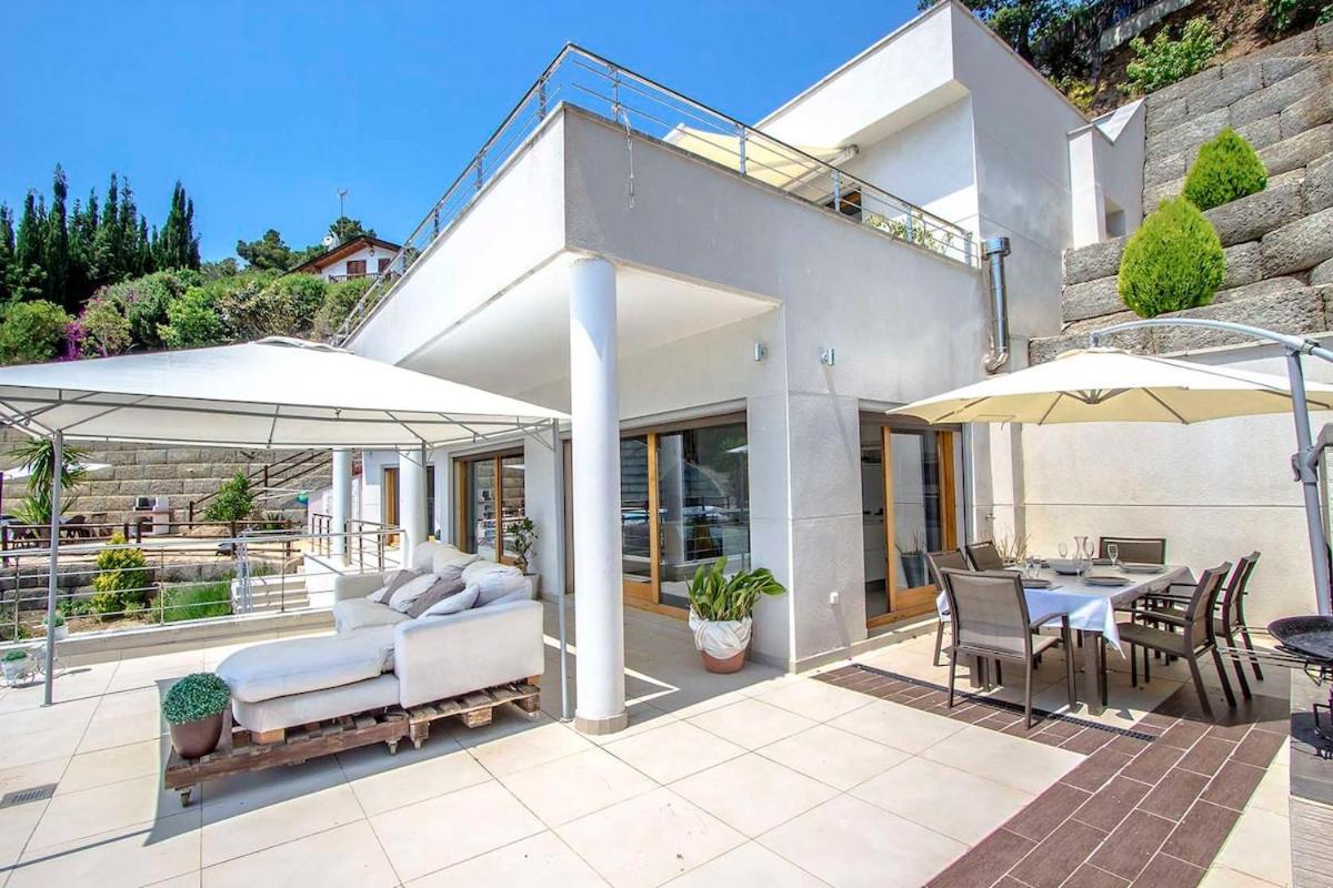 Catalunya Casas Modern Magnificence , Only A Few Km To The Beach! Sant Cebrià de Vallalta 外观 照片
